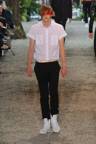 Look 13